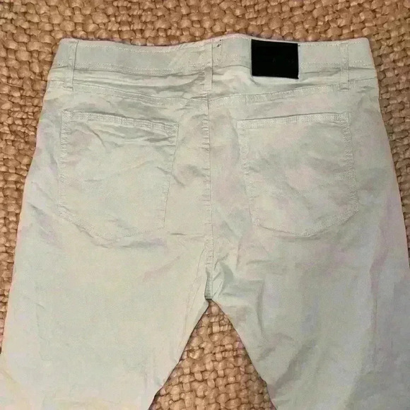 Steve’s Jeans Men’s Size 38X32 Color gray - Picture 3 of 3